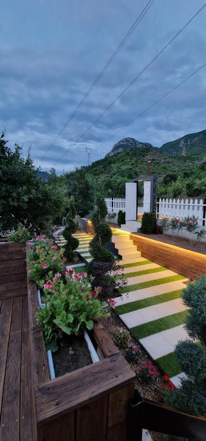 Koman Paradise By Romina Shkodra Exterior foto