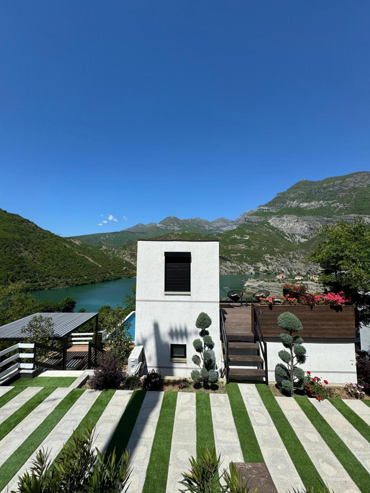 Koman Paradise By Romina Shkodra Exterior foto
